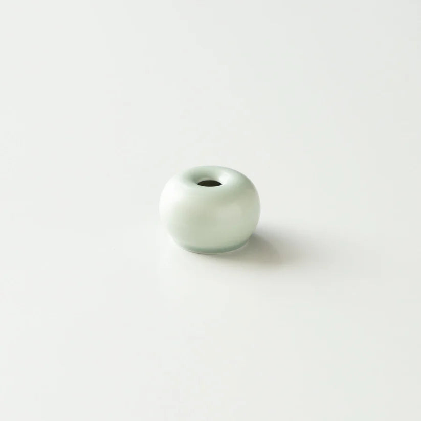 Origami Matcha Whisk Stand - Matte Green